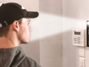 Biometrische Zutrittskontrolle mit Gesichtserkennung – CORI – Combi Face Access